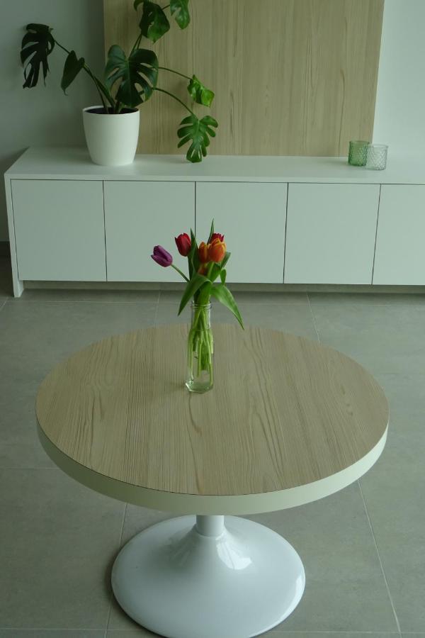 Justus Apartamento Ieper Exterior foto